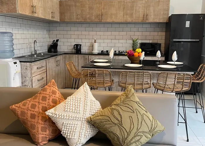 Pennylane Villa *